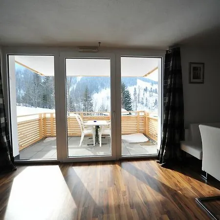 Apartament Tara *